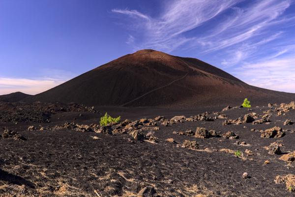 Volcano y sol